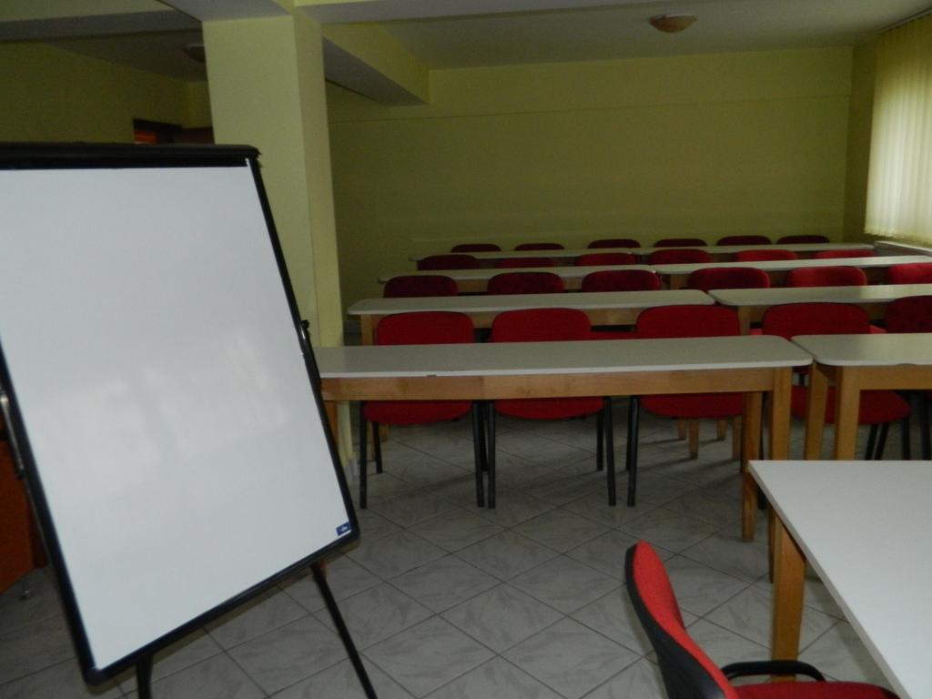 Hotel Mures Toplita  Luaran gambar