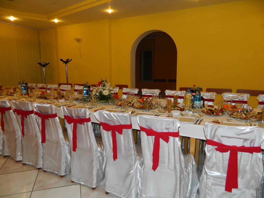 Hotel Mures Toplita  Luaran gambar