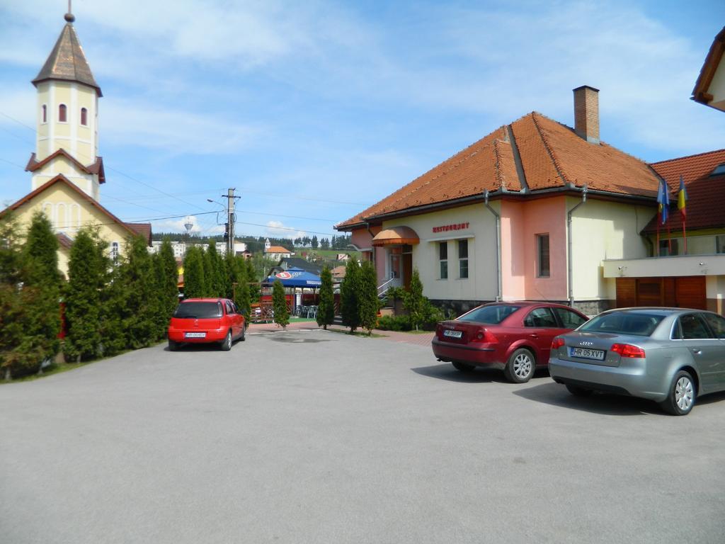 Hotel Mures Toplita  Luaran gambar